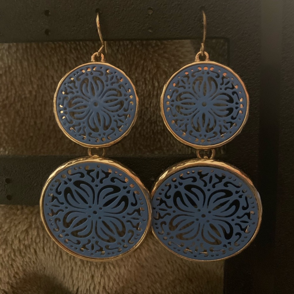 Blue dangling earrings
